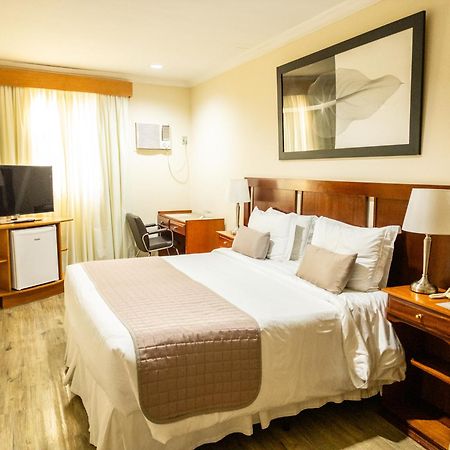 Radio Hotel Resort & Convention Сера Негра Екстериор снимка