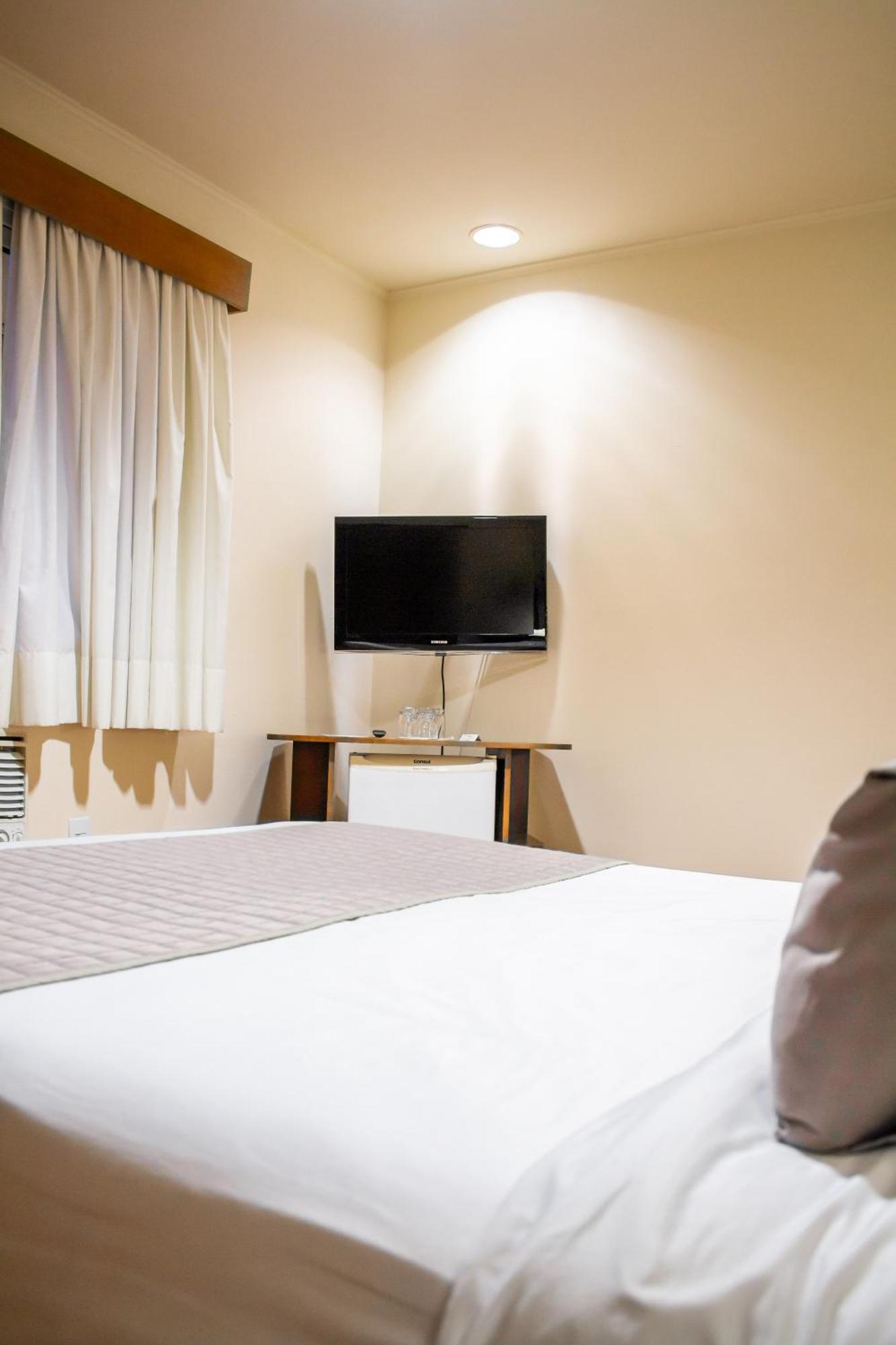 Radio Hotel Resort & Convention Сера Негра Екстериор снимка