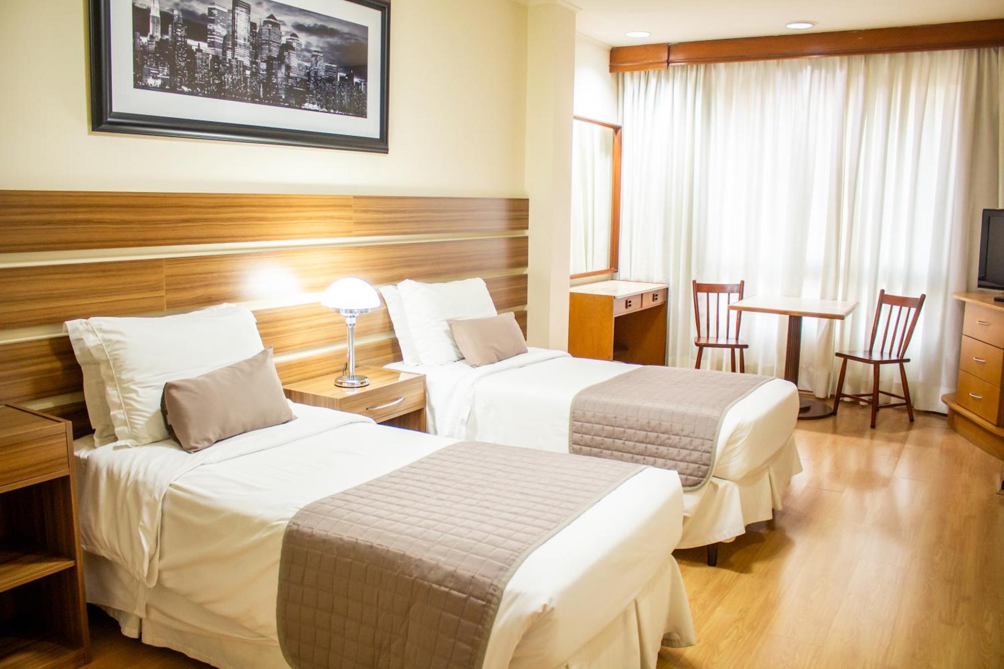 Radio Hotel Resort & Convention Сера Негра Екстериор снимка