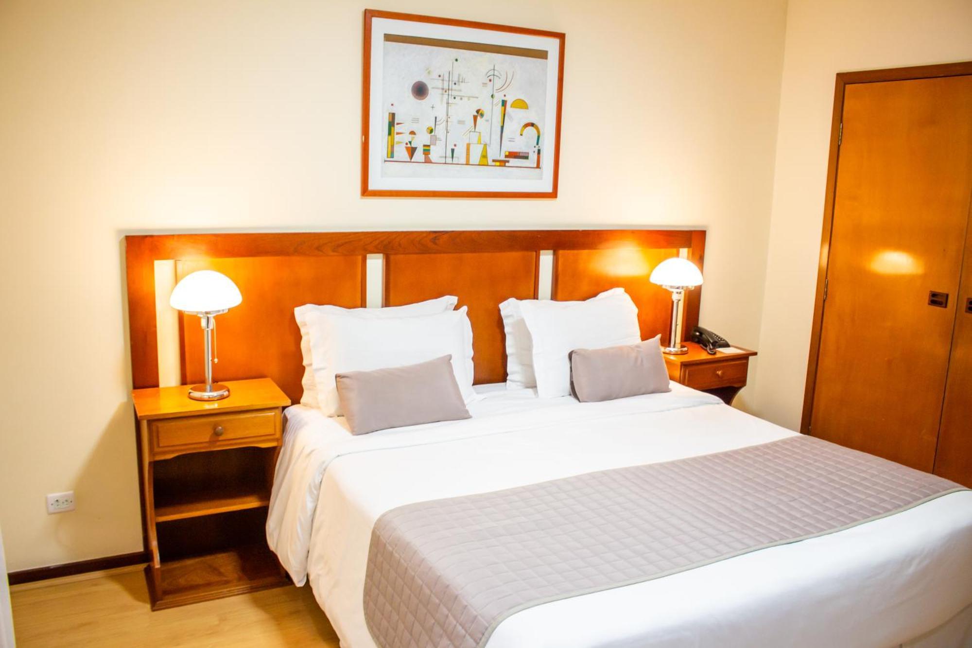 Radio Hotel Resort & Convention Сера Негра Екстериор снимка